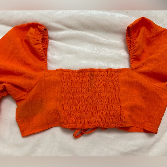 Orange, H&M puff sleeve micro crop top. - Picture 4 of 4